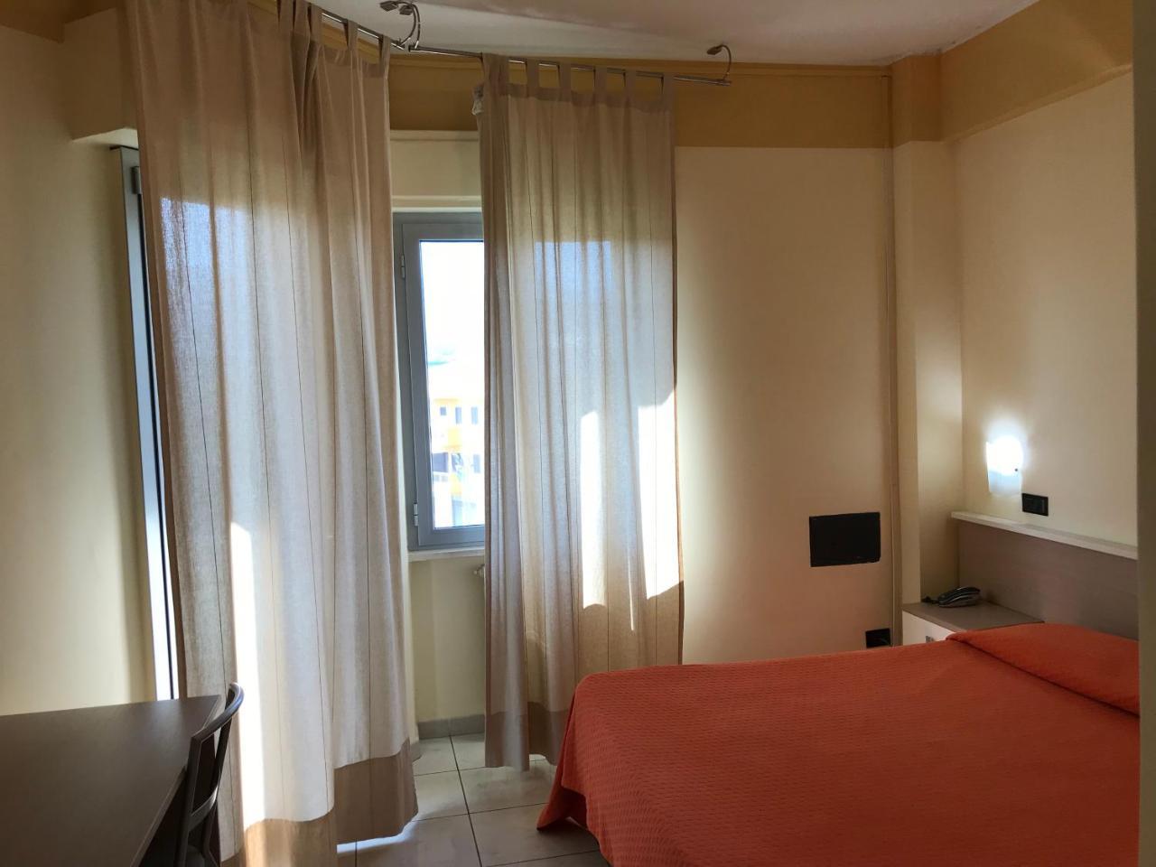 Hotel San Luca Rossano Dış mekan fotoğraf